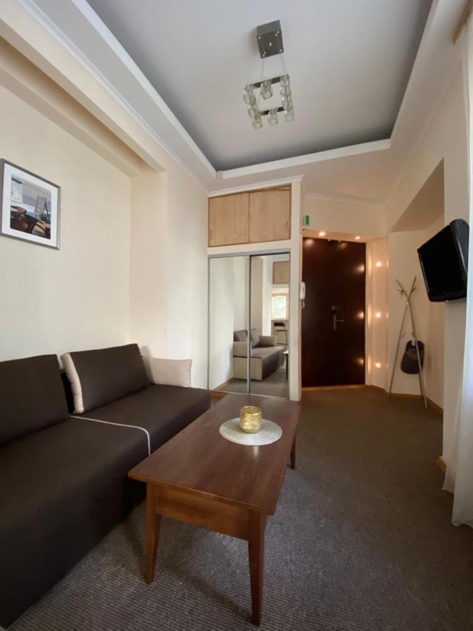 Family Apartment Lviv Kültér fotó